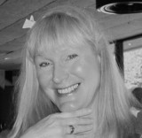 Dorothy  Glover