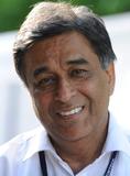 Dr Rakesh Chopra